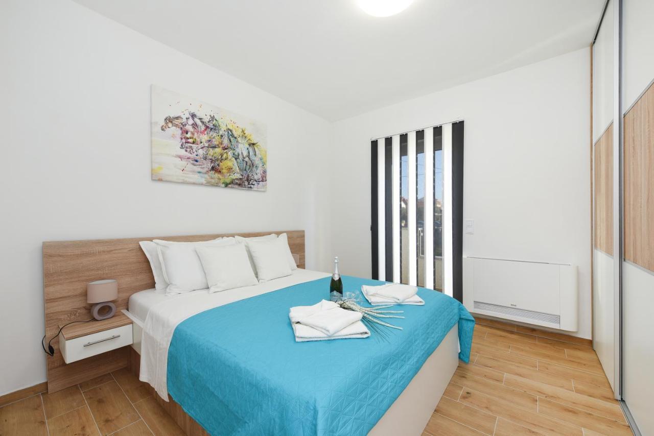 Apartments Lecija Задар Екстериор снимка