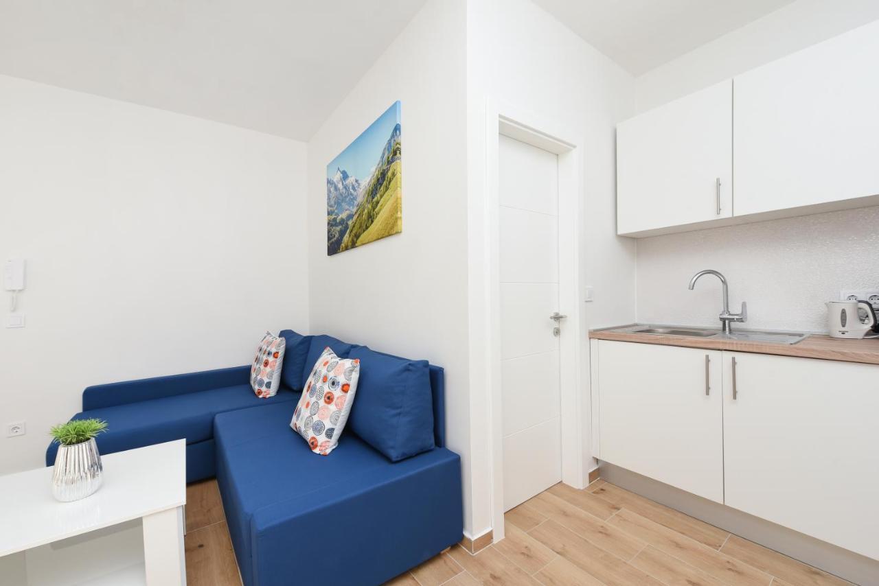 Apartments Lecija Задар Екстериор снимка